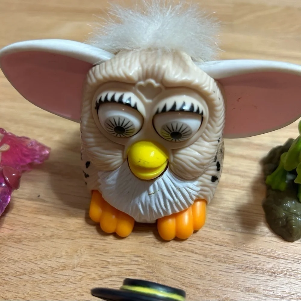 Furby Lavagirl McDonald’s Dinosaur Hamburglar Seahorse Toy Bundle Lot